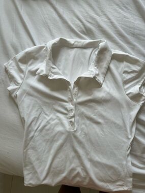 GARAGE White Short-Sleeve Button-Down Polo